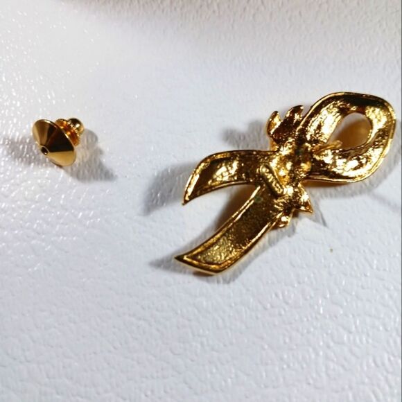 Vintage Avon Pink Enamel Cancer Awareness Pin Brooch - Picture 4 of 8